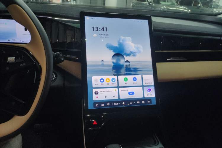 Used Geely Auto FX11 2023 1.5TD DCT Prestige Edition