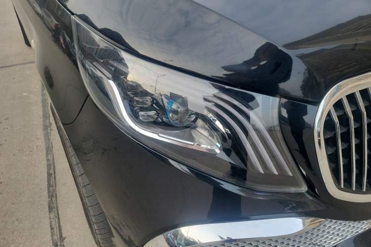 Used Mercedes-Benz Vito 2018 2.0T Business Version China VI Emission Standard
