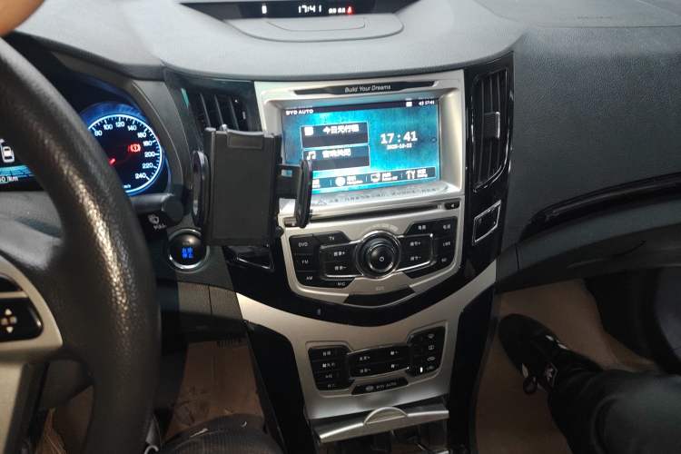 Used BYD Surui 2014 1.5L Manual Luxury Model