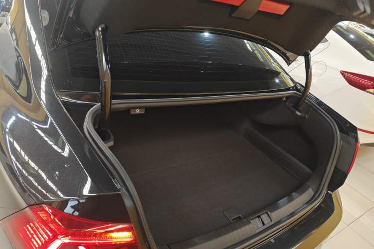 Used Volkswagen Magotan GTE Plug-in Hybrid 2022 GTE Luxury Model