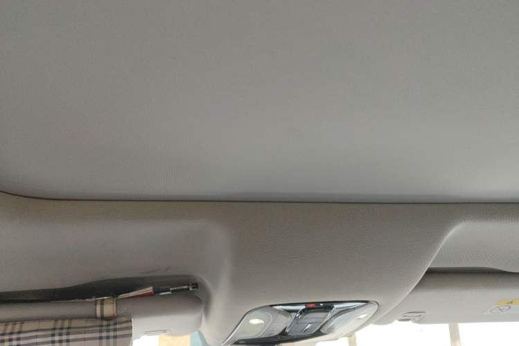 Used GAC Trumpchi GS8 2017 320T Four-Wheel Drive Luxury Smart Connectivity Version (7 Seats)