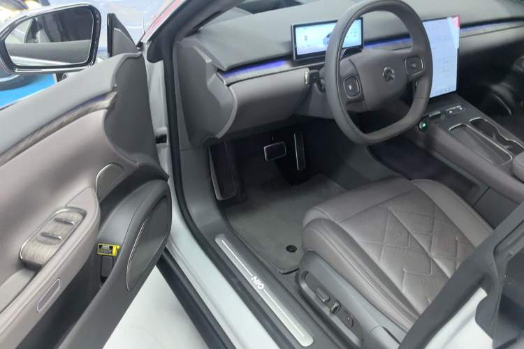 Used Nio ET7 2024 75 kWh Executive Signature Edition
