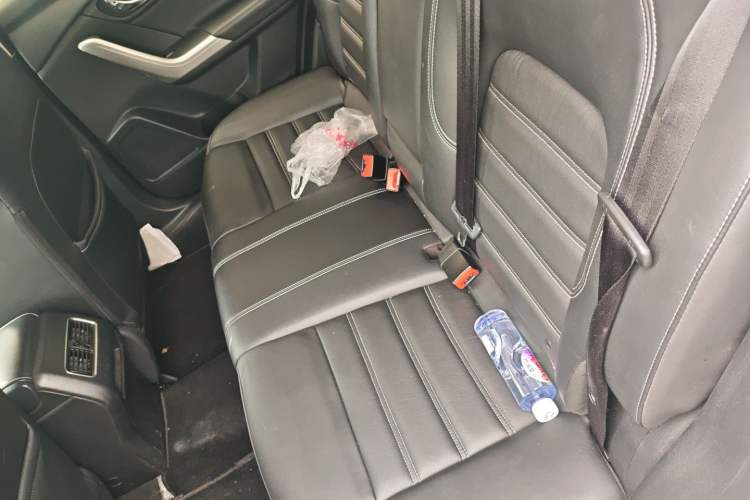 Used Venucia T90 2017 2.0L CVT Smart Edition
