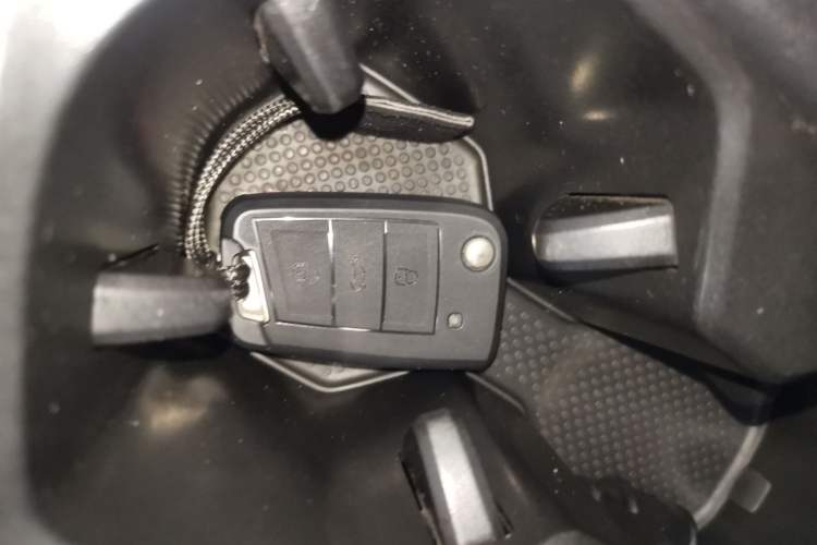 Used Volkswagen Tiguan L 2023 330TSI Automatic Two-Wheel Drive R-Line Enjoyment Edition
