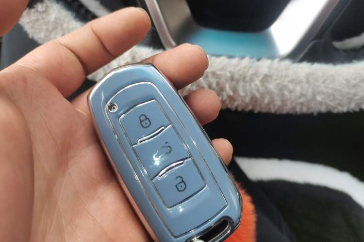 Used Geely Auto Emgrand 2018 1.5L CVT Upward Connect Edition
