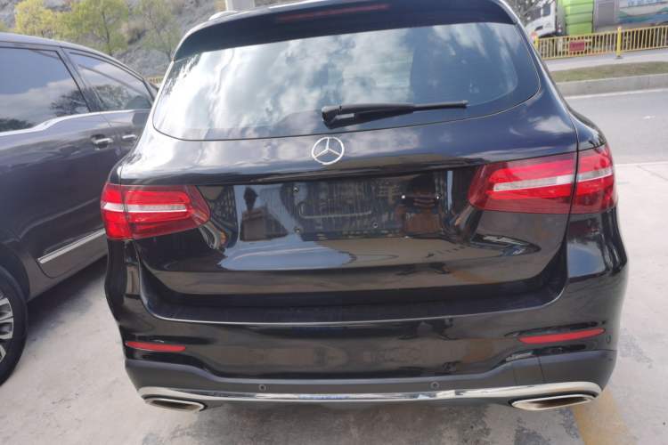 Used Mercedes-Benz GLC 2019 Facelift GLC 260 L 4MATIC Luxury Model