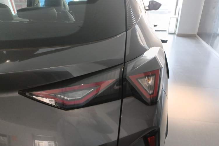 Used GAC Trumpchi GS3 2023 Shadow Speed 270T Enjoyment Edition Right Rear Taillight