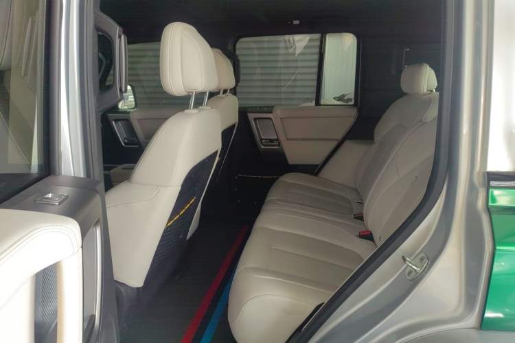 Used iCAR V23 2025 401 Two-Wheel Drive Intelligent Driving Version Left Rear Seat