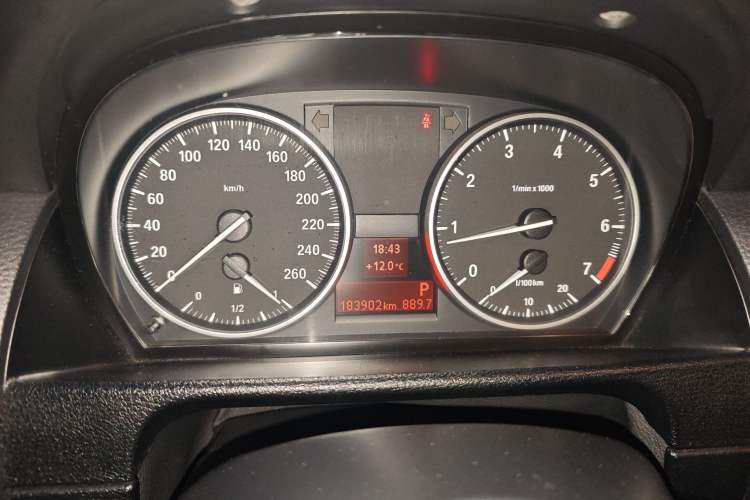 Used BMW X1 2010 sDrive18i Luxury Model
