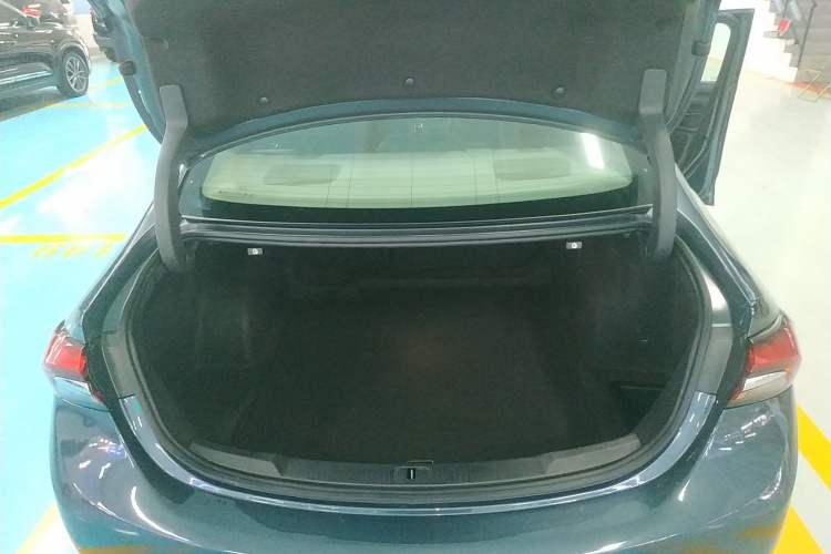 Used Buick LaCrosse 2022 552T Luxury Version
