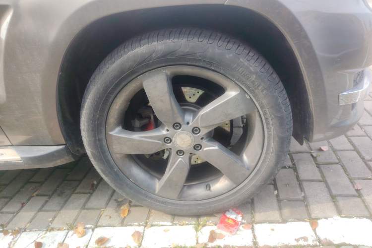 Used Mercedes-Benz GLK-Class 2013 GLK 300 4MATIC Dynamic Sunroof Model Right Front Wheel Hub