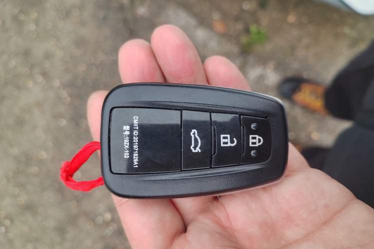 Used Toyota YARiS L Zhi Xuan 2021 X-Trail 1.5L CVT Leading Edition