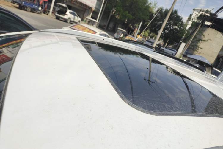 Used Hyundai Tucson 2015 1.6T Dual-Clutch Two-Wheel-Drive Smart Model Roof