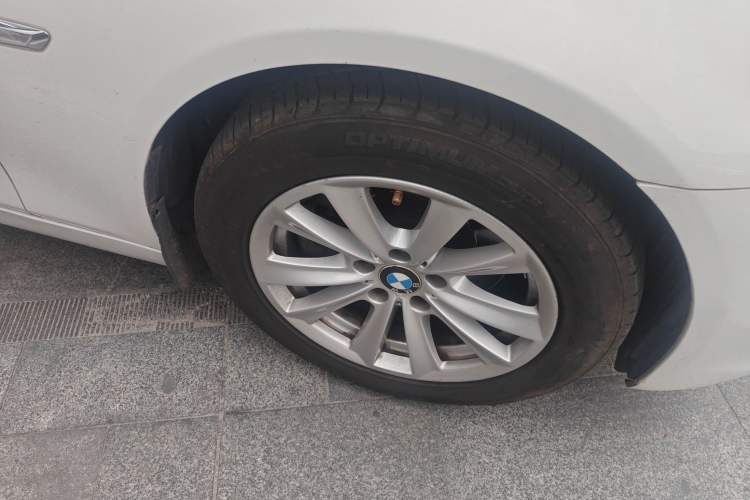 Used BMW 5 Series 2012 523Li Luxury Model
