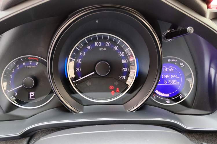 Used Honda Fit 2016 1.5L LXS CVT Comfort Sunroof Version Instrument Cluster