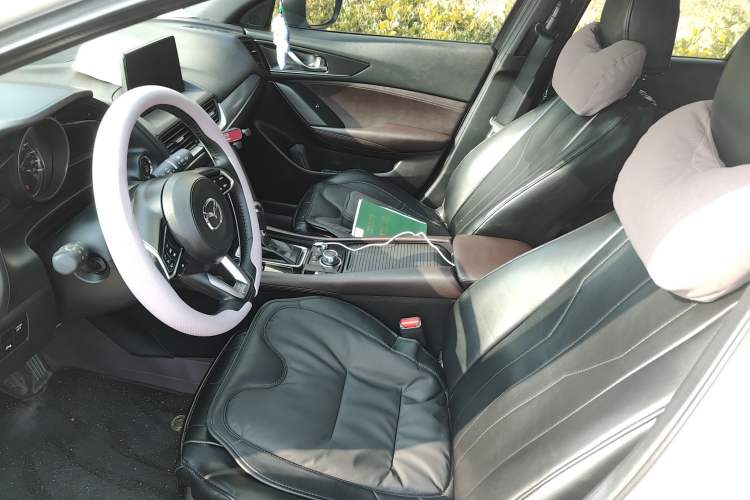 Used Mazda CX-4 2021 2.0L Automatic Two-Wheel Drive Blue Sky Luxury Edition