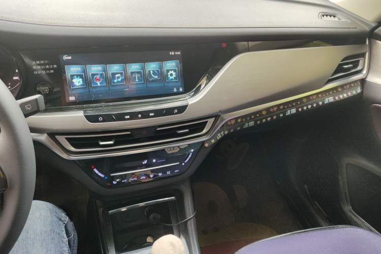 Used CHANGAN CS35PLUS 2019 1.6L Manual Chuanlian Edition