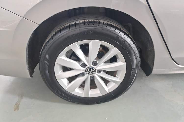 Used Volkswagen Bora 2021 1.5L Automatic Elite Smart Connect Edition Exterior 5