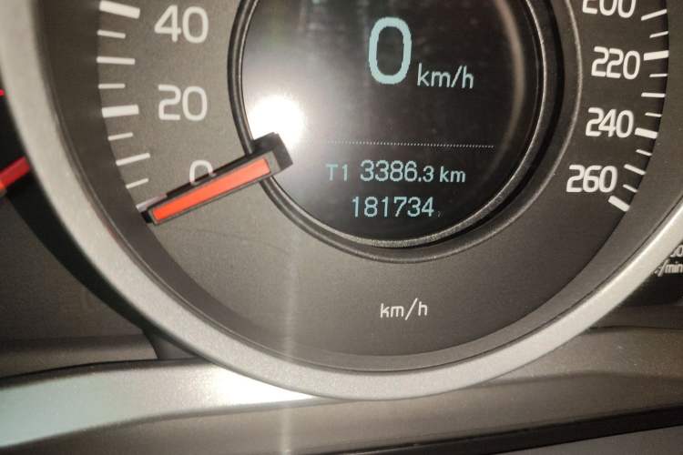 Used Volvo V60 2014 T5 Zhiyi Edition