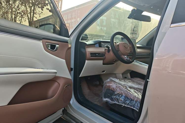 Used Wuling Bingo S 2025 Model 325km Deluxe Edition