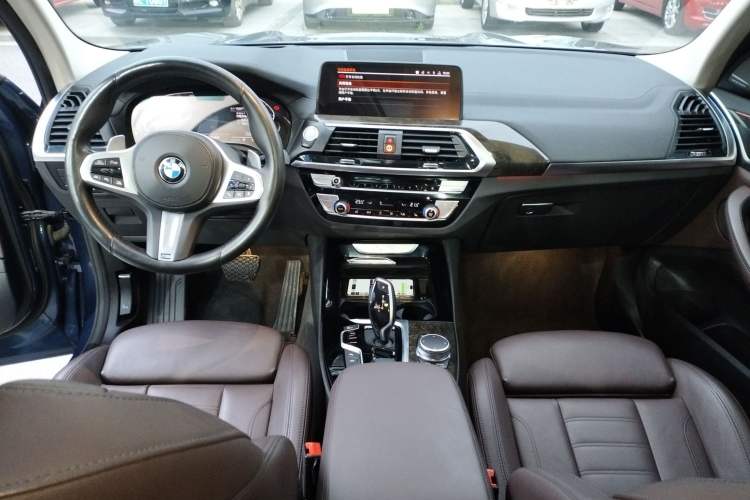 Used BMW X3 2020 xDrive30i Luxury Model with M Sport Package
