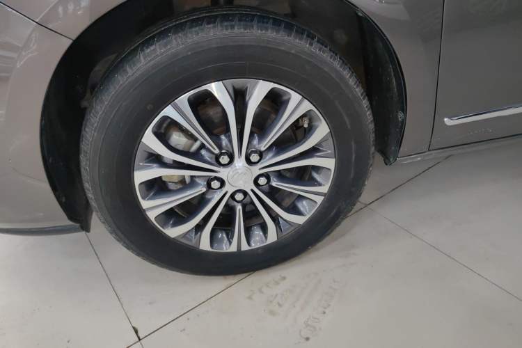 Used Buick GL8 2022 Land Business Class 652T Luxury Model
