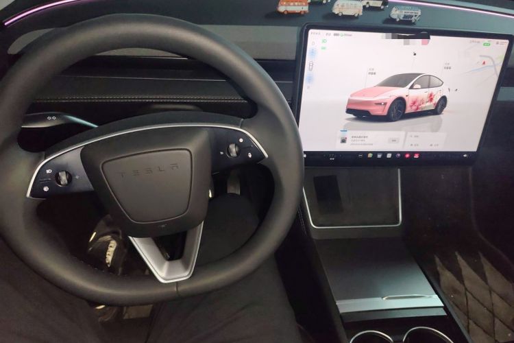 Used Tesla Model Y 2025 Rear-Wheel-Drive Version