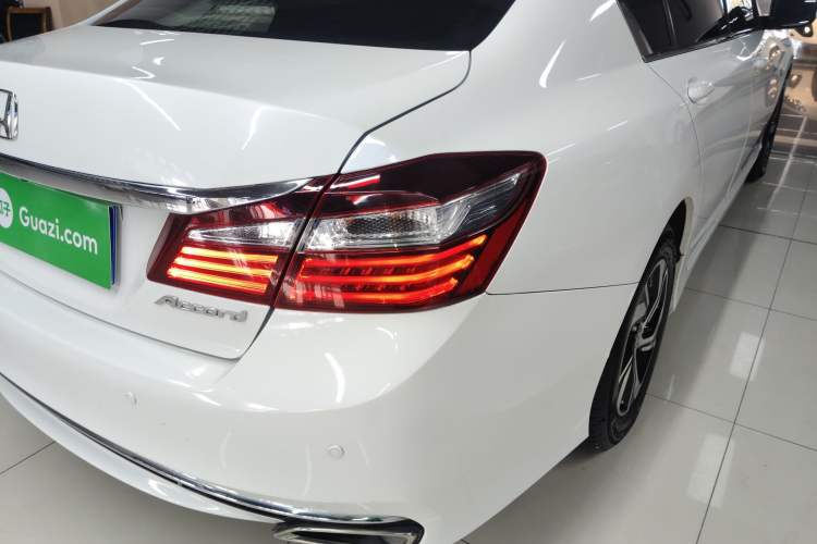 Used Honda Accord 2016 2.0L Comfort Edition
