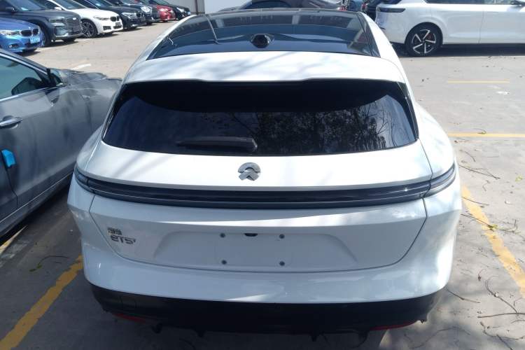 Used Nio ET5T 2023 75 kWh Touring
