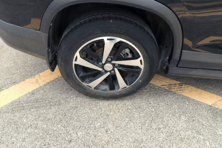 Used FORTHING T5 2021 1.6L Manual Luxury Model
