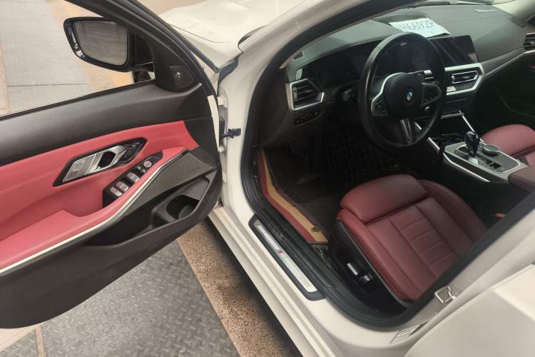 Used BMW 3 Series 2021 Facelifted 325Li M Sport Night Edition Package Driver Seat