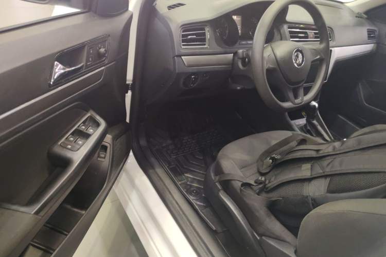 Used Volkswagen Lavida 2019 Lavida Start 1.5L Automatic Trendy Version China VI Standard