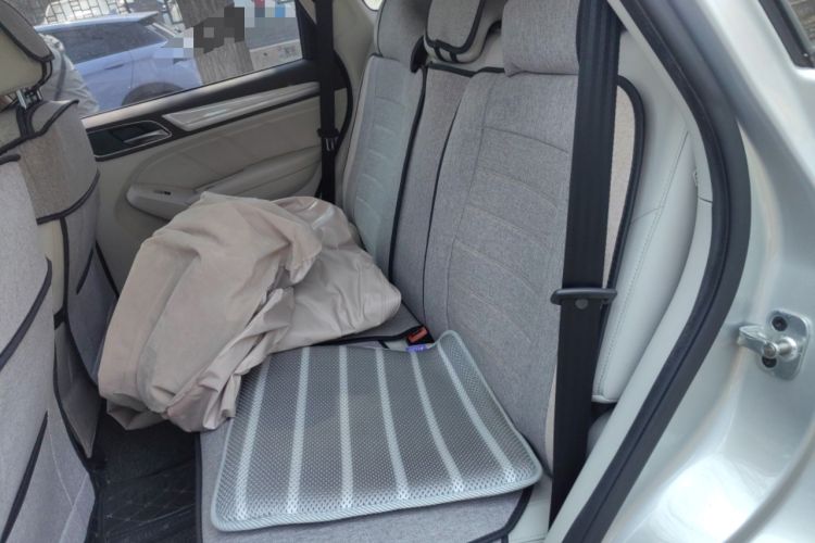 Used Roewe RX5 New Energy 2017 ERX5 EV400 Electric Internet Supreme Edition
