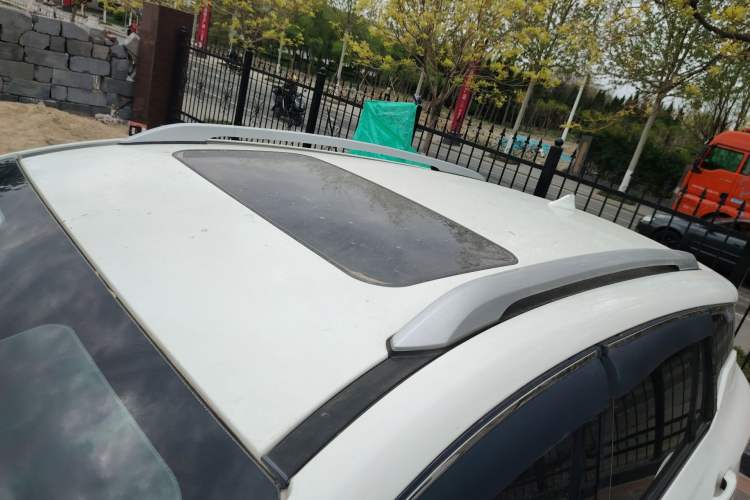 Used GAC Trumpchi GS4 2015 200T Manual Luxury Edition Roof