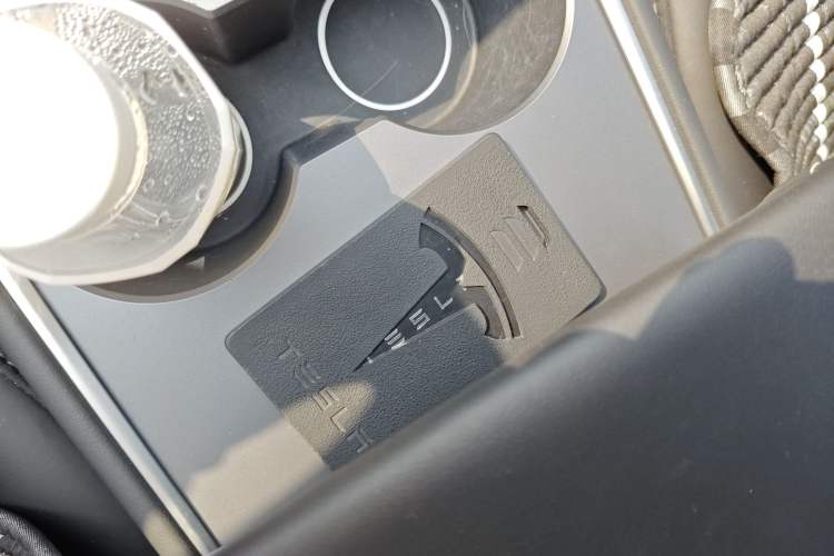 Used Tesla Model 3 2022 Performance High-Performance All-Wheel-Drive Version
