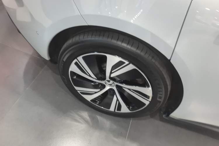 Used Nio ET5 2022 75 kWh