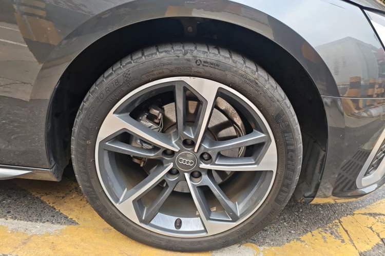 Used Audi A4L 2020 40 TFSI Fashion Dynamic Model
