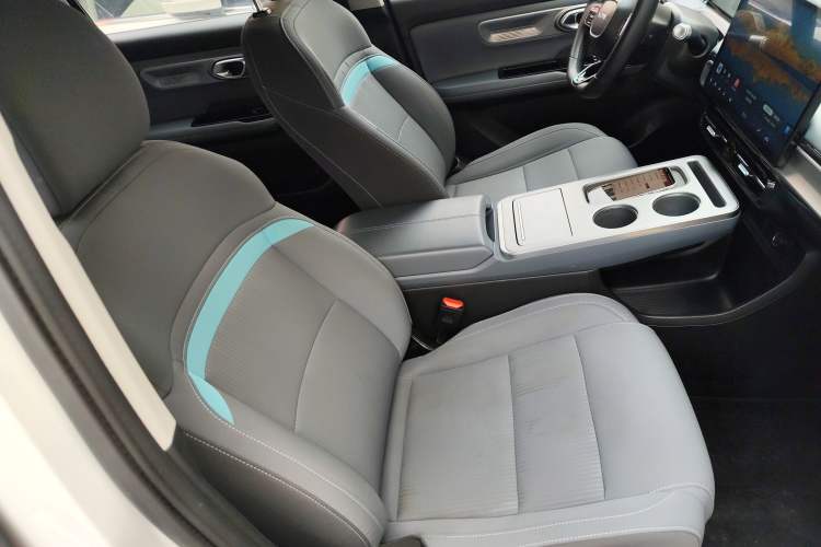 Used AION Y 2023 Plus 510 Enjoy Edition
