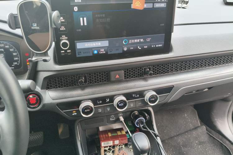 Used Honda Breeze 2023 240TURBO Two-Wheel-Drive Luxury Edition 5 Seats Audio And AC Panel