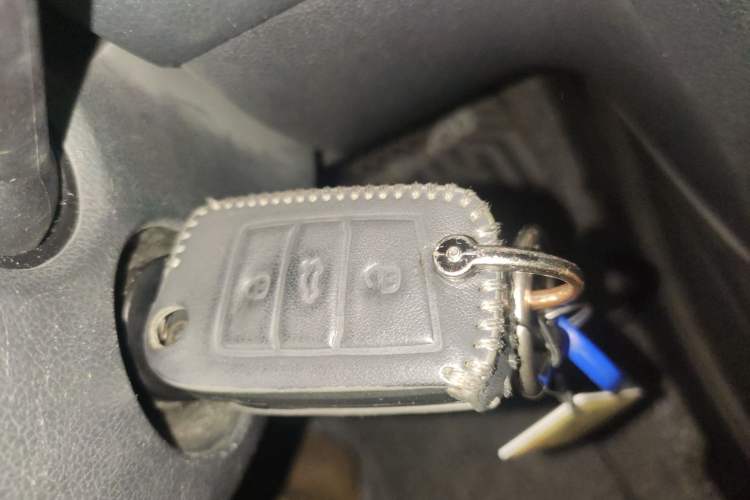 Used Volkswagen Golf 2016 1.6L Automatic Comfort Model Vehicle Key