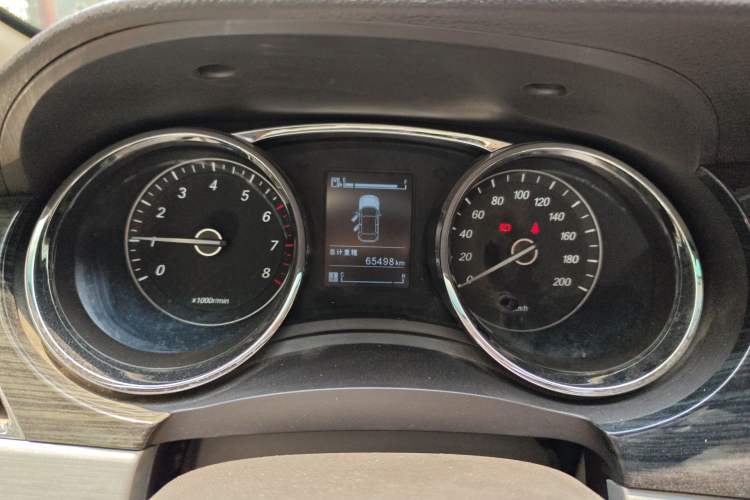 Used Baojun 730 2016 1.5L Manual Comfort Version 7 Seats China V Emission Standard Instrument Cluster