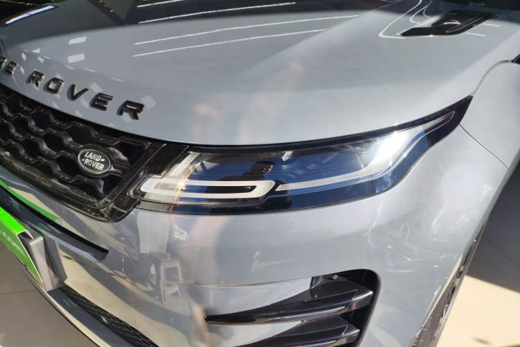 Used Land Rover Range Rover Evoque 2020 249 PS R-DYNAMIC S Sport Edition
