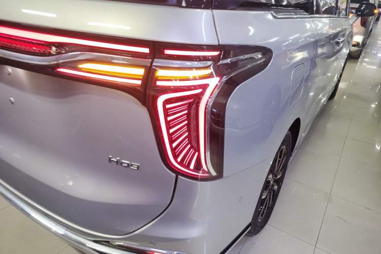 Used Hongqi HQ9 2023 2.0T Smart Connect Flagship Edition