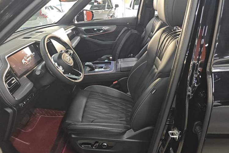 Used GAC Trumpchi GS8 2022 Linghang Series 2.0 TGDI Two-Wheel-Drive Luxury Smart Connectivity Version (7 Seats) Left Front Seat