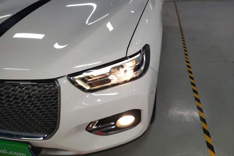 Used Haval H2s 2018 Red-Label 1.5T Manual Fashion Edition Left Front Headlight