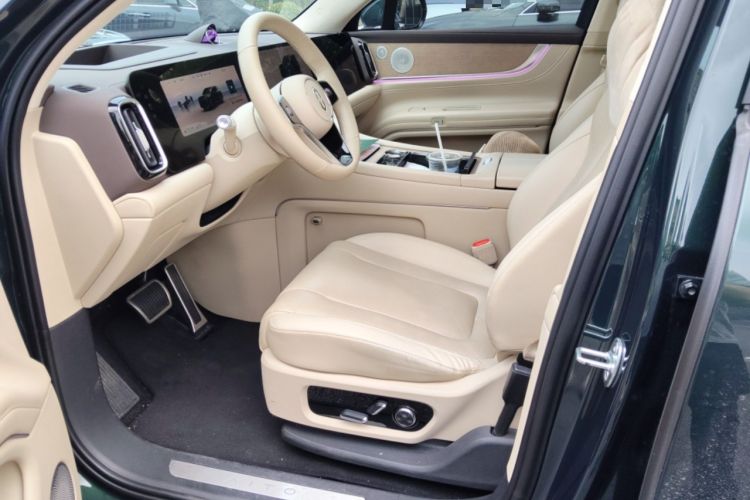 Used Hima AITO M9 2024 Range-Extended Ultra Version 42 kWh 6-Seater Model
