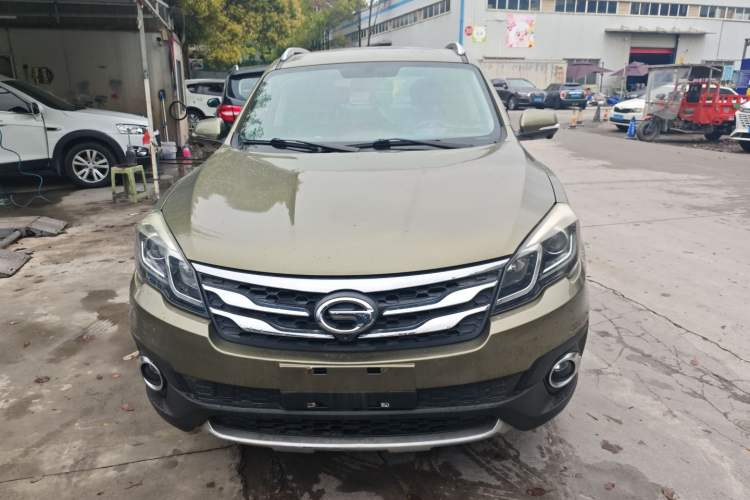 Used GAC Trumpchi GS5 Super 2015 2.0L Automatic Two-Wheel Drive Luxury Navigation Edition Front