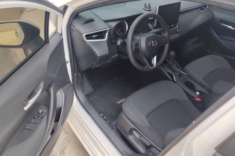 Used Toyota Levin 2022 185T CVT Luxury Edition Driver Seat