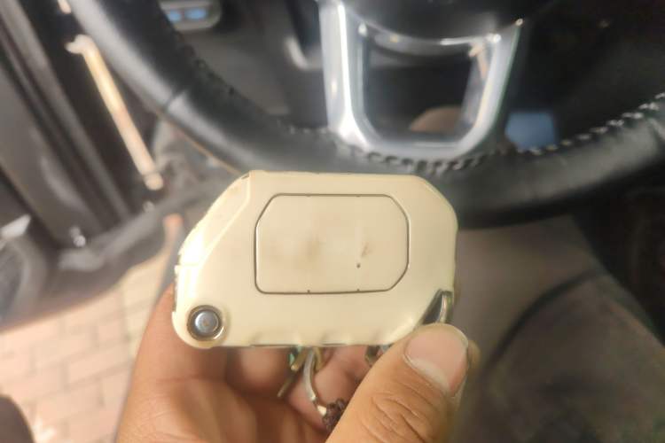 Used Jeep Wrangler New Energy 2021 Four-Door 2.0T 4xe Sahara Vehicle Key