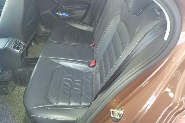 Used Volkswagen Lamando 2015 280TSI DSG Comfort Edition Left Rear Seat